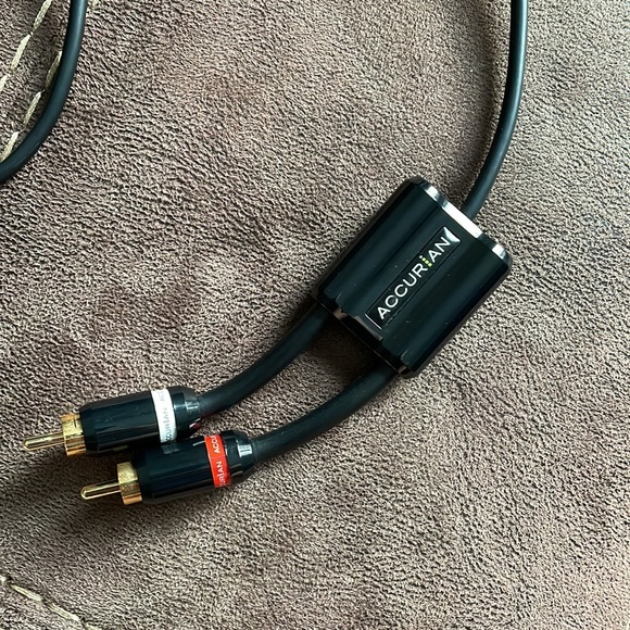 Audio Cable - Picture 2 of 3